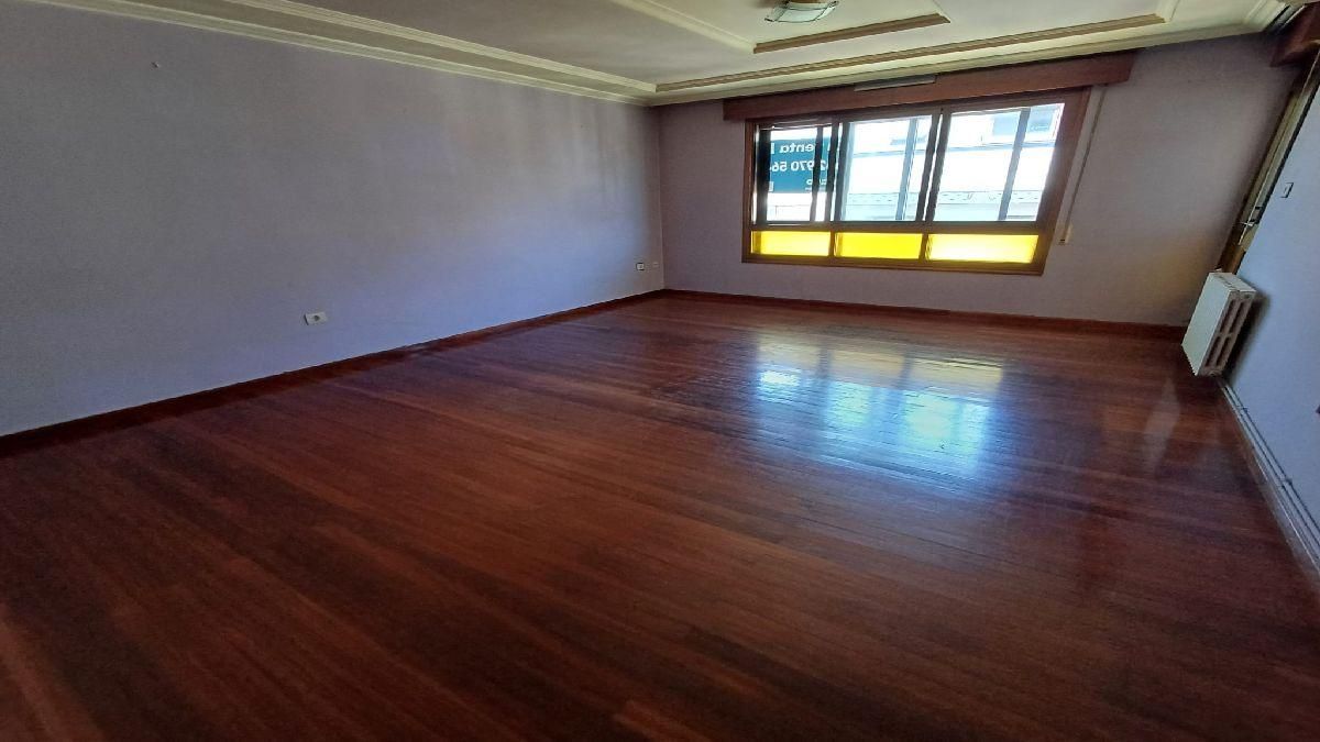 Flat for sale in ALCALDE FERREIRO, 12, Lalín