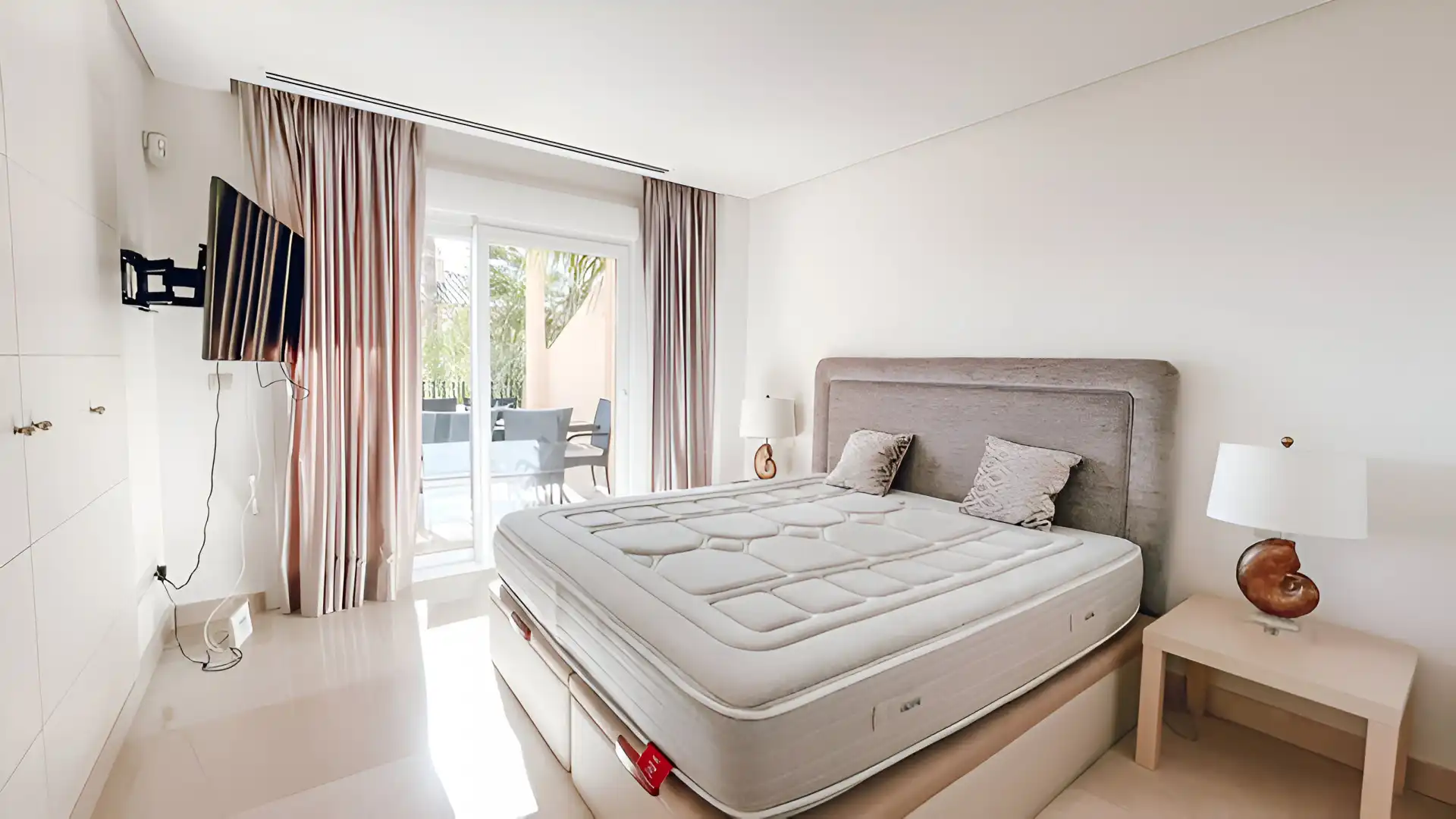 Apartamento con piscina en venta en Marbella Centro, imagen 10