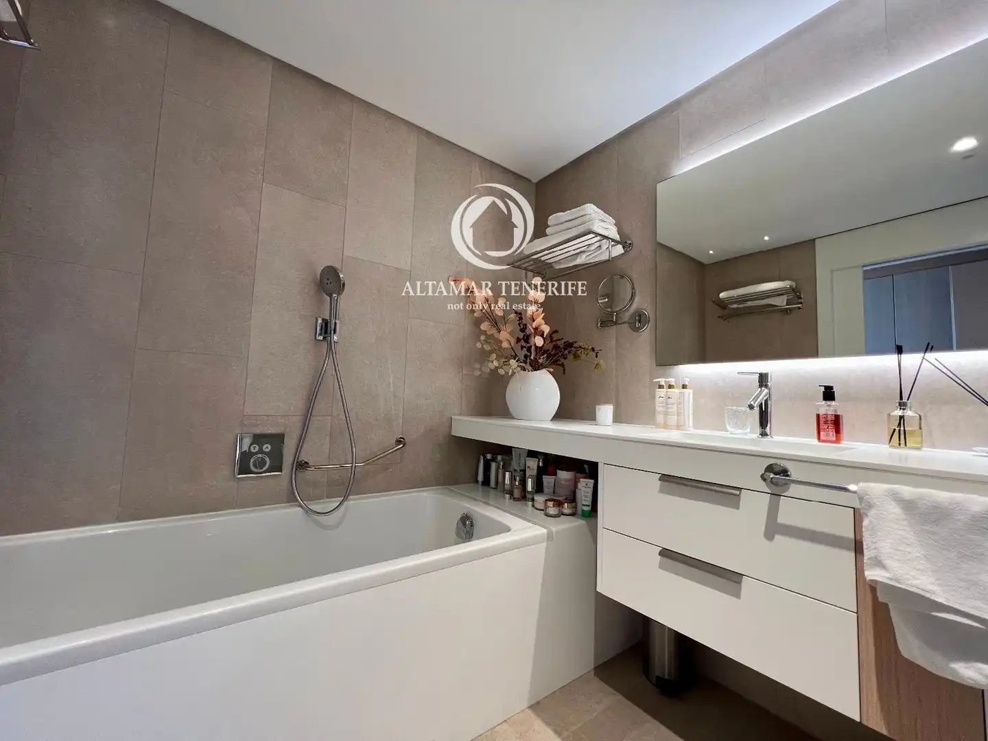 Apartament amb piscina en venda a C. Emilia Pardo Bazán, imagen 35