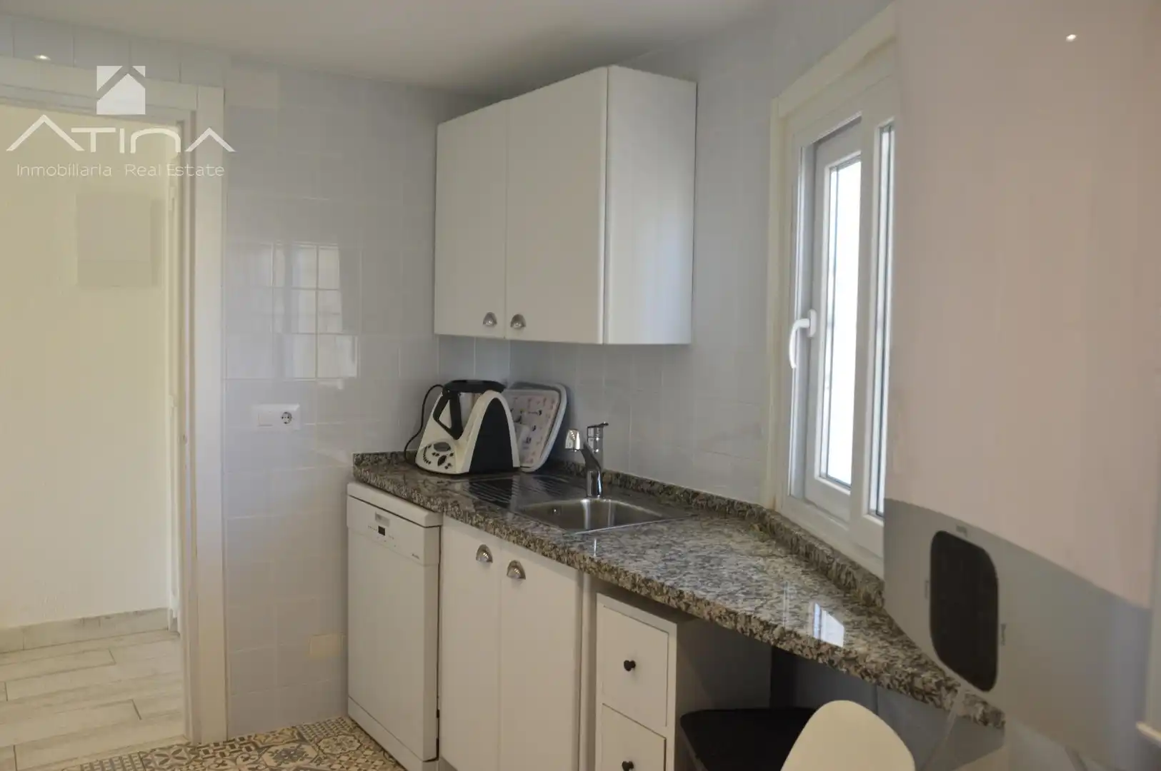 Küche von Maisonette zum Verkauf in Jávea / Xàbia mit Klimaanlage, Heizung und Privatgarten