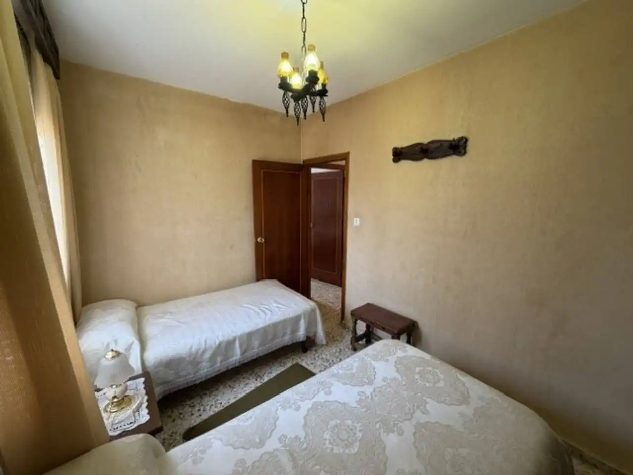 Dormitori de Casa o xalet en venda en Rascafría amb Jardí privat, Terrassa i Moblat