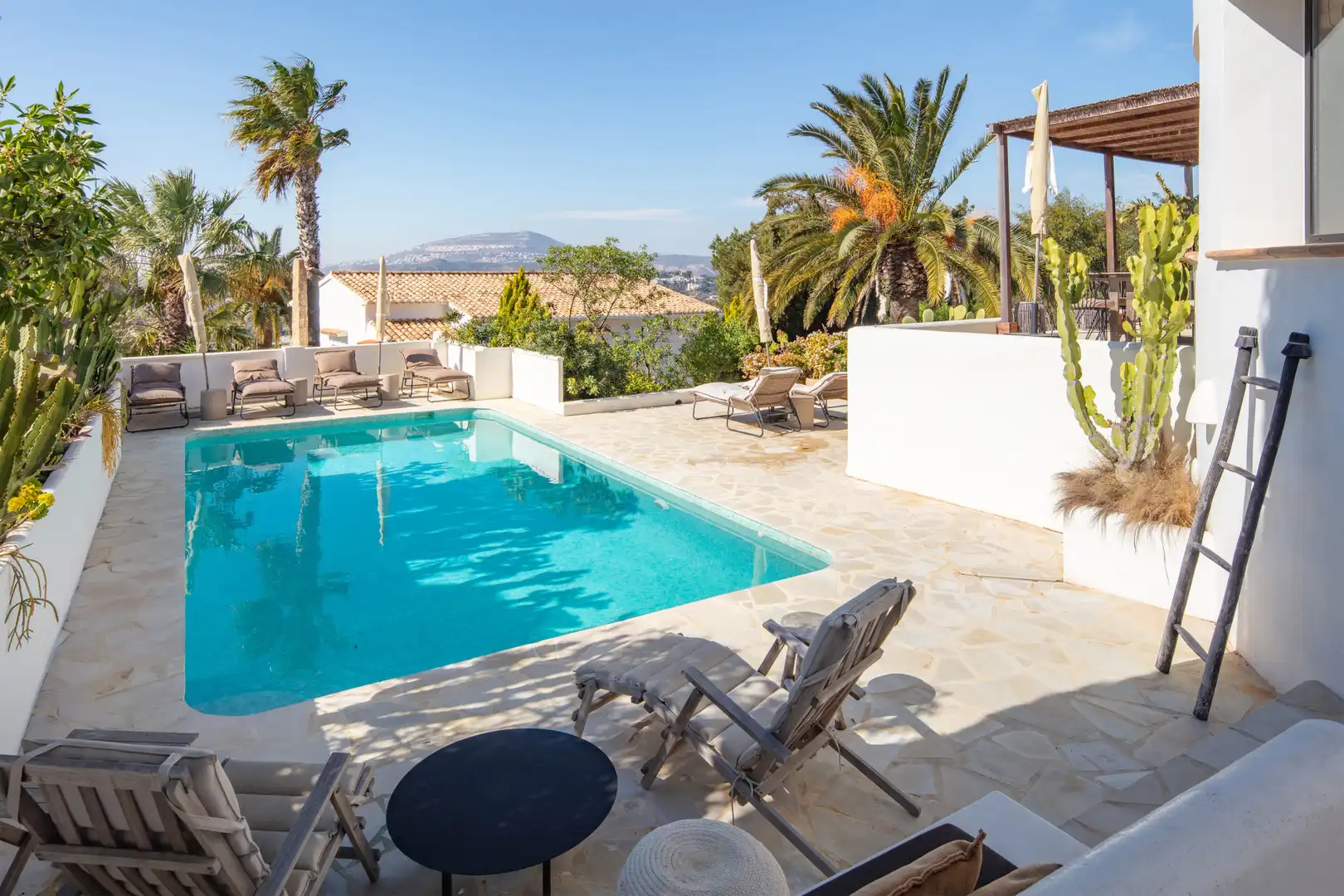Swimming pool of Houses for sale in Jávea / Xàbia  with Air Conditioner, Heating and Private garden