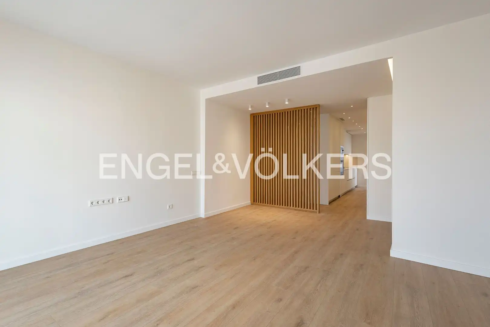 Living room of Flat for sale in Barcelona  with Air Conditioner, Heating and Parquet flooring