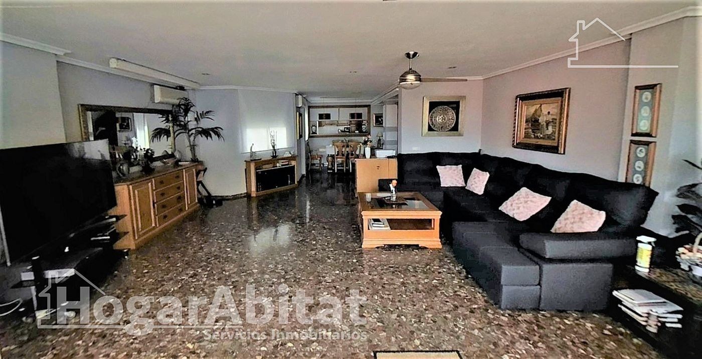 Sala d'estar de Àtic en venda en Mislata amb Aire condicionat, Calefacció i Terrassa