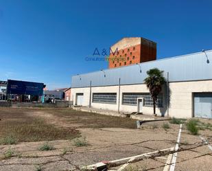 Vista exterior de Nau industrial de lloguer en Valladolid Capital