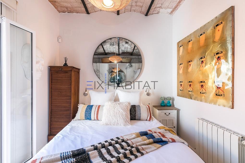 Bedroom of Flat to rent in  Barcelona Capital  with Air Conditioner, Heating and Parquet flooring
