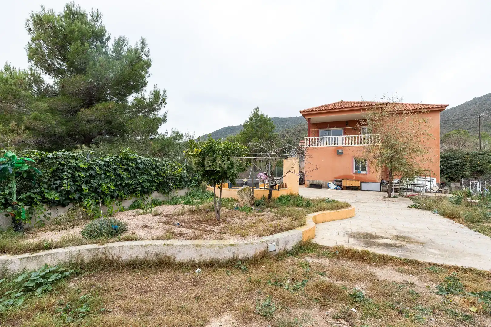 Vista exterior de Casa o xalet en venda en El Montmell amb Aire condicionat, Jardí privat i TV
