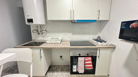 Photo 5 of Flat to share in Calle de Sáhara, 52, Los Rosales, Madrid