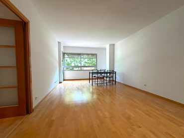 Piso con jardín en venta en Carretera de la Bordeta 20