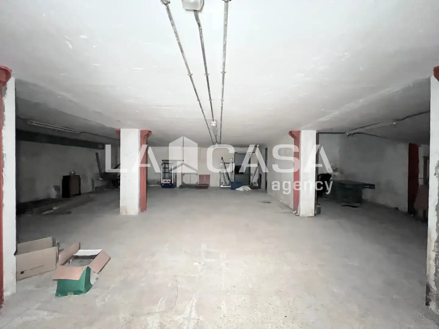 Local comercial en venta en Artigues - Llefià, imagen 3