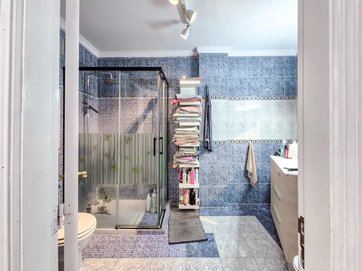 Baño de Casa adosada en venta en Las Palmas de Gran Canaria con Terraza, Trastero y Amueblado