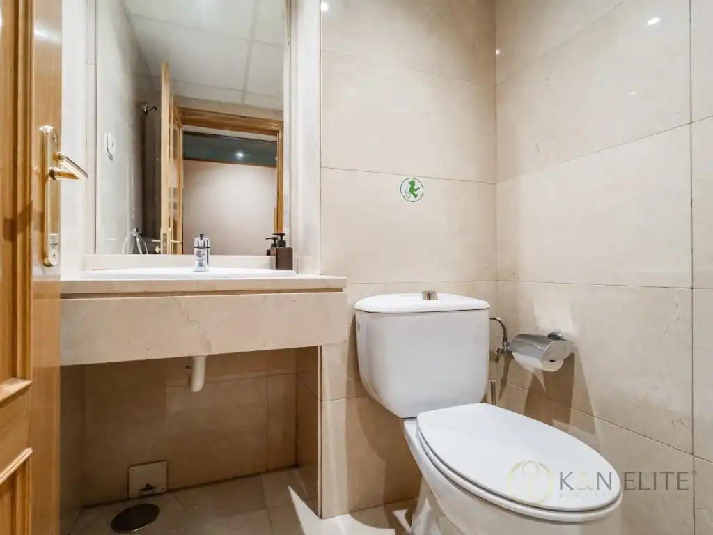 Flat with pool for sale in Calle Tramontana, imagen 9