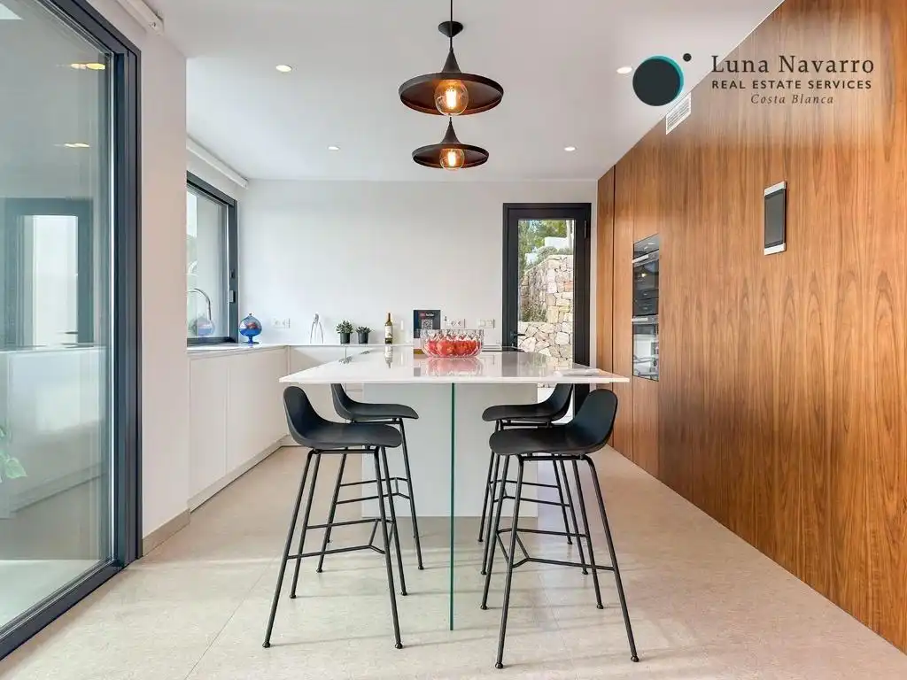 Casa o chalet en venta en Calle Cornisa, Altea ciudad