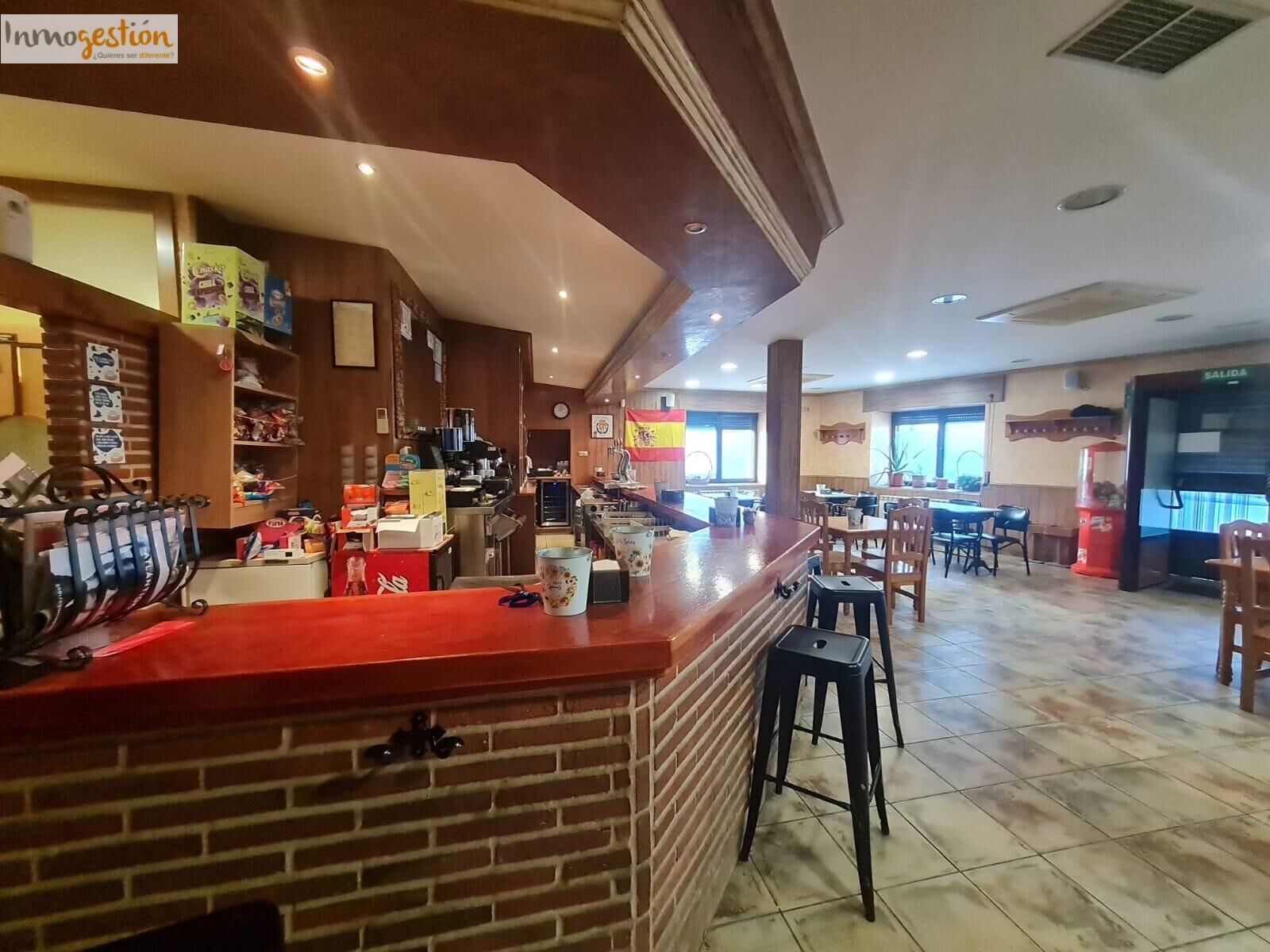 Premises for sale in Villabáñez  with Air Conditioner and Furnished