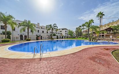 Jardí de Apartament en venda en Mijas amb Aire condicionat, Terrassa i Piscina