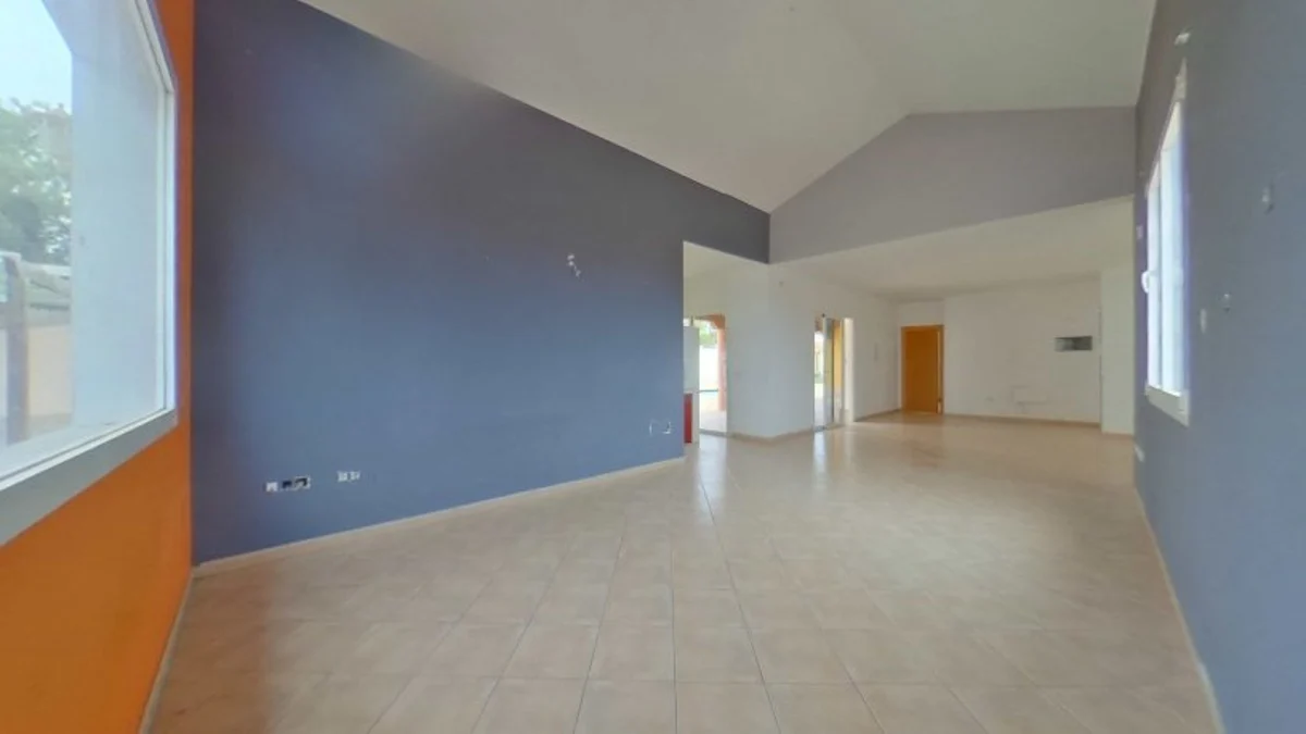 House or chalet for sale in Antigua