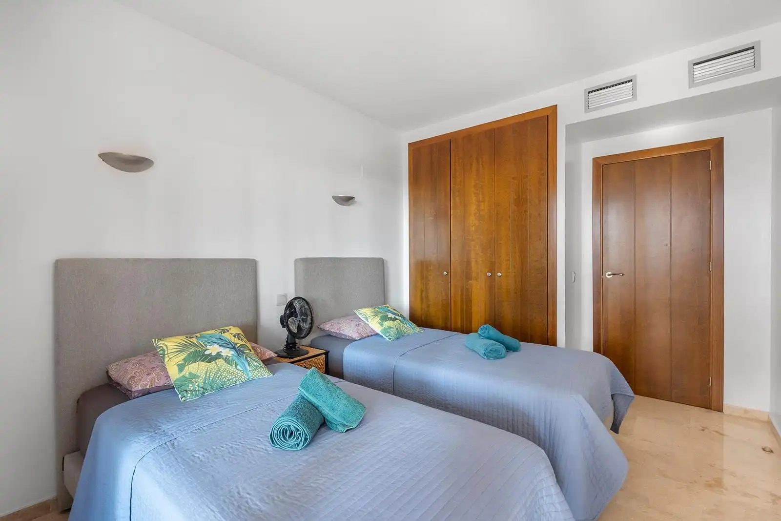 Apartament amb piscina en venda a Avenida de las Olas, imagen 28