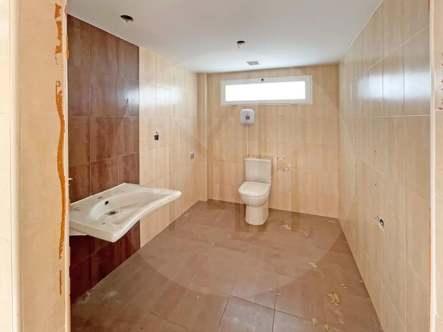Badezimmer von Geschaftsraum zum Verkauf in Bétera mit Terrasse