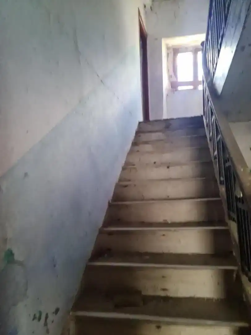 Casa adosada en venda en Tineo amb Balcó