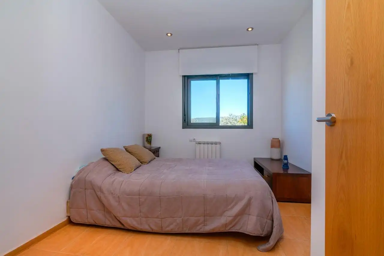 Dormitori de Casa o xalet en venda en Castellnou de Bages amb Jardí privat, Terrassa i Piscina