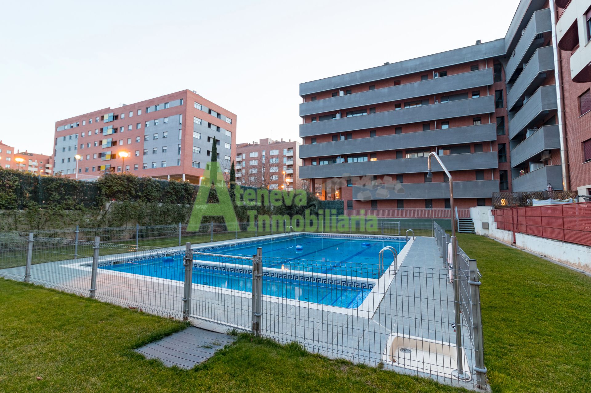 Swimming pool of Apartment for sale in  Logroño  with Air Conditioner, Heating and Parquet flooring