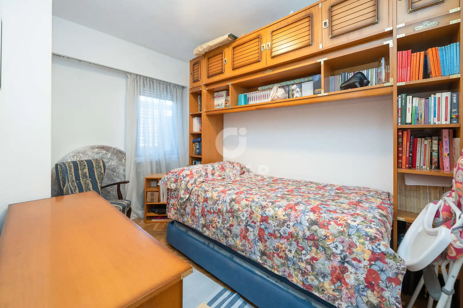 Bedroom of Flat for sale in Madrid  with Heating, Private garden and Storage room