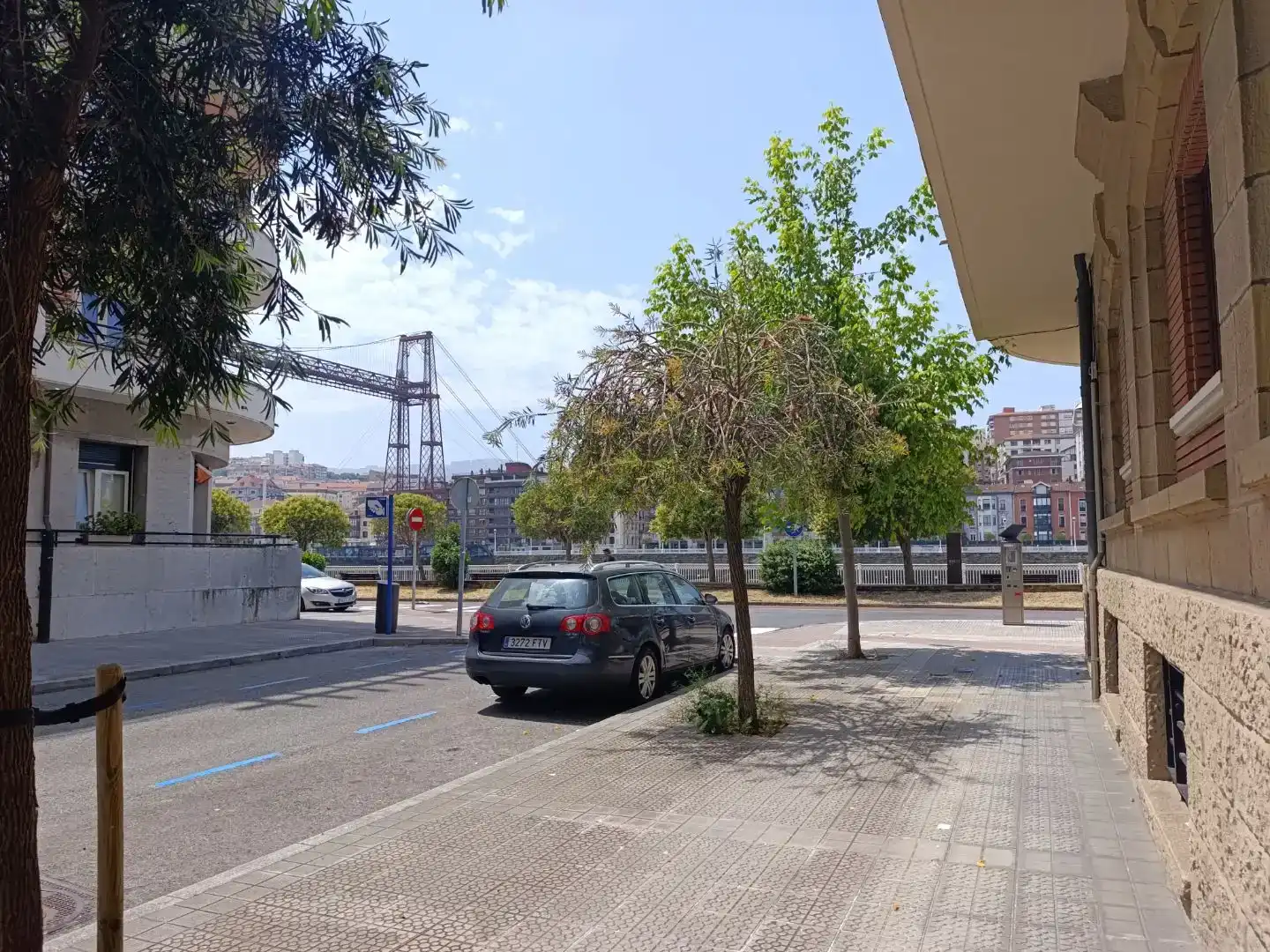 Vista exterior de Piso en venta en Getxo  con Balcón
