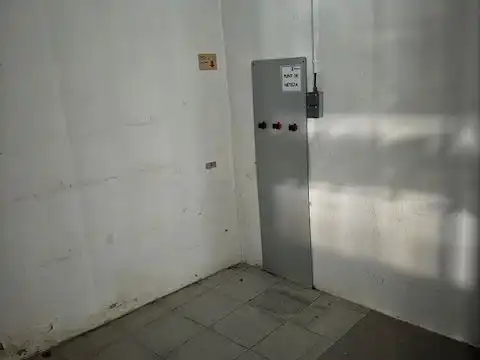 Nave industrial en venta en Carrer Besalú 4, imagen 19