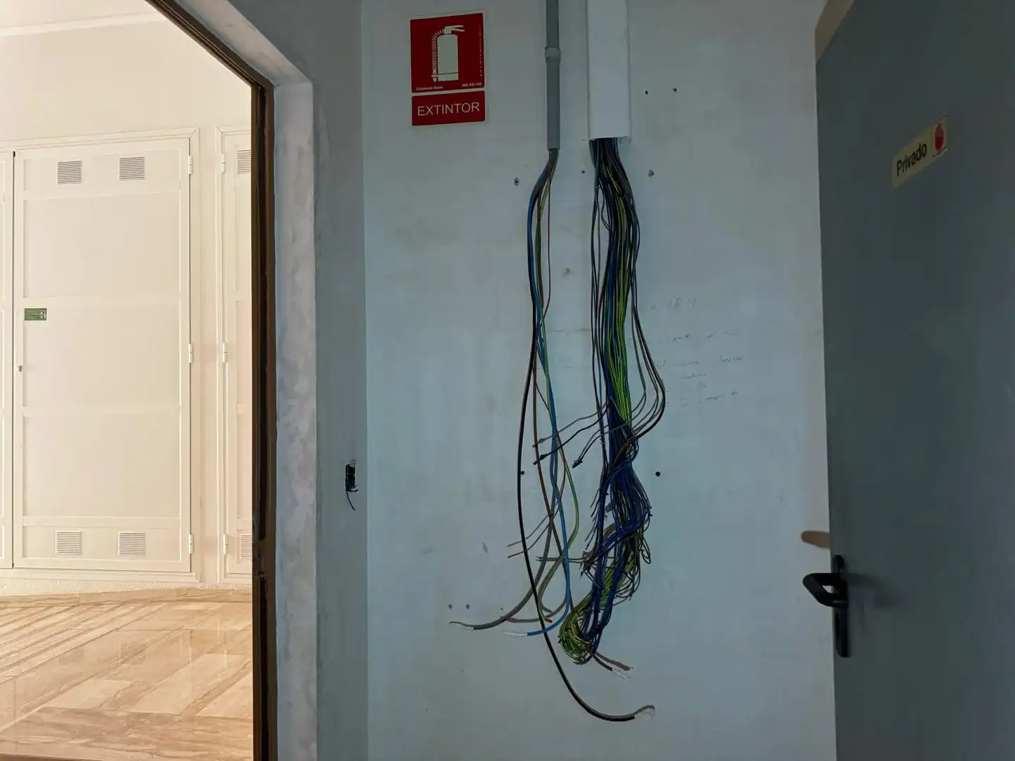 Local comercial en venta en Carrer Antonio Brotons Pastor 49, imagen 24