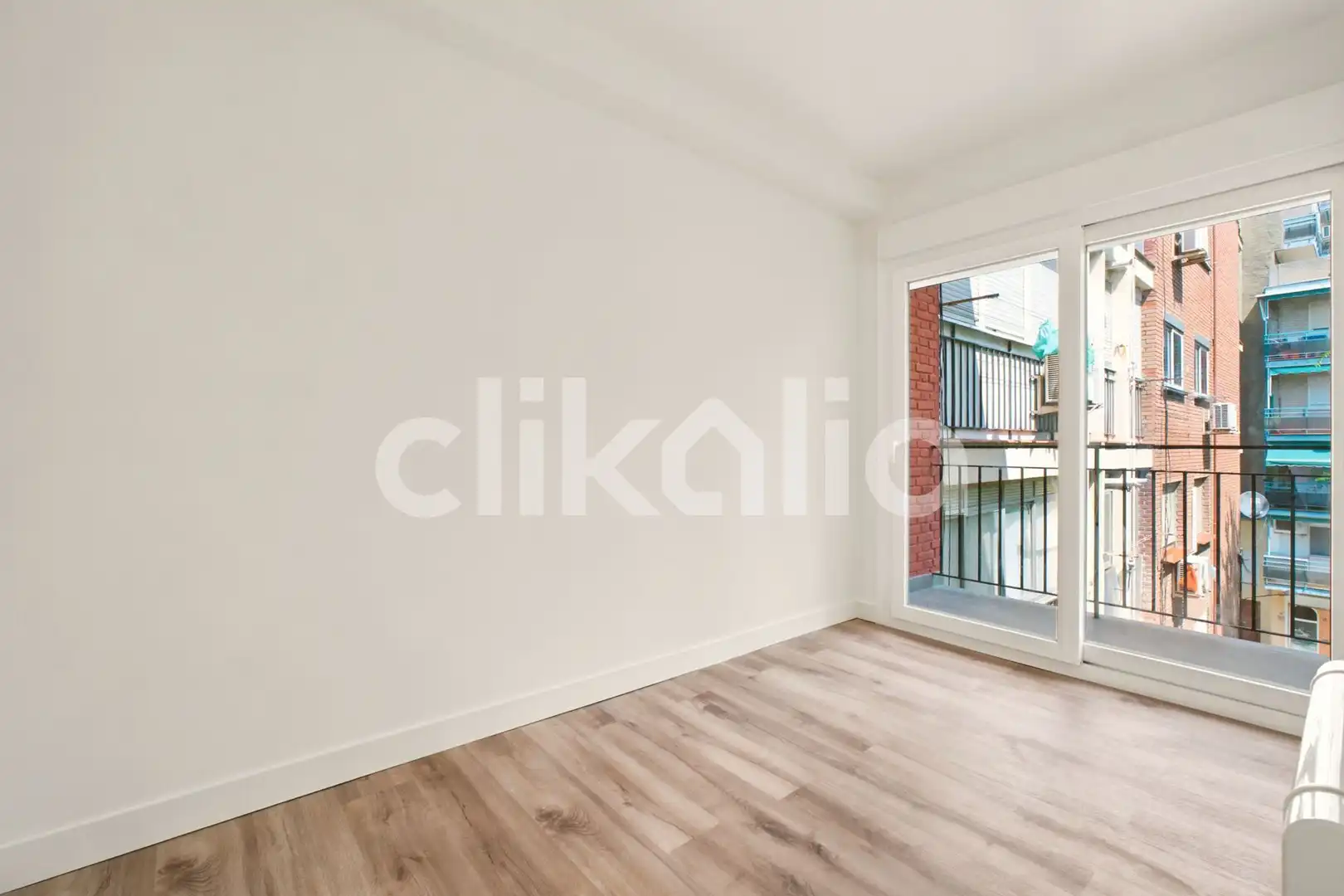 Habitación de Piso de alquiler en Madrid con Calefacción y Terraza