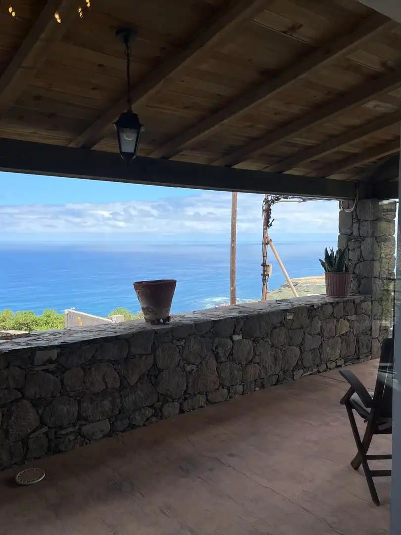 Vista exterior de Casa o chalet en venta en Moya (Las Palmas) con Jardín privado, Terraza y Amueblado