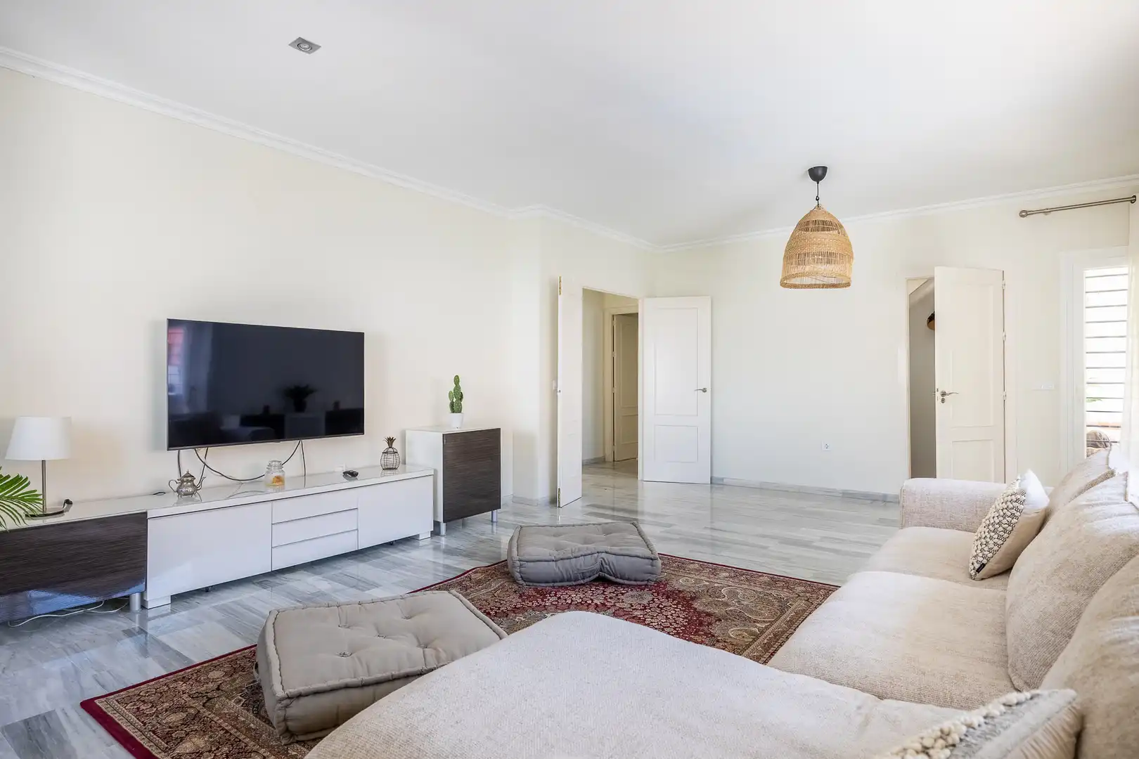 Living room of Houses for sale in Espartinas  with Air Conditioner, Heating and Swimming Pool