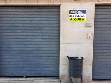 Local comercial de lloguer a Plaza de Alicante 2