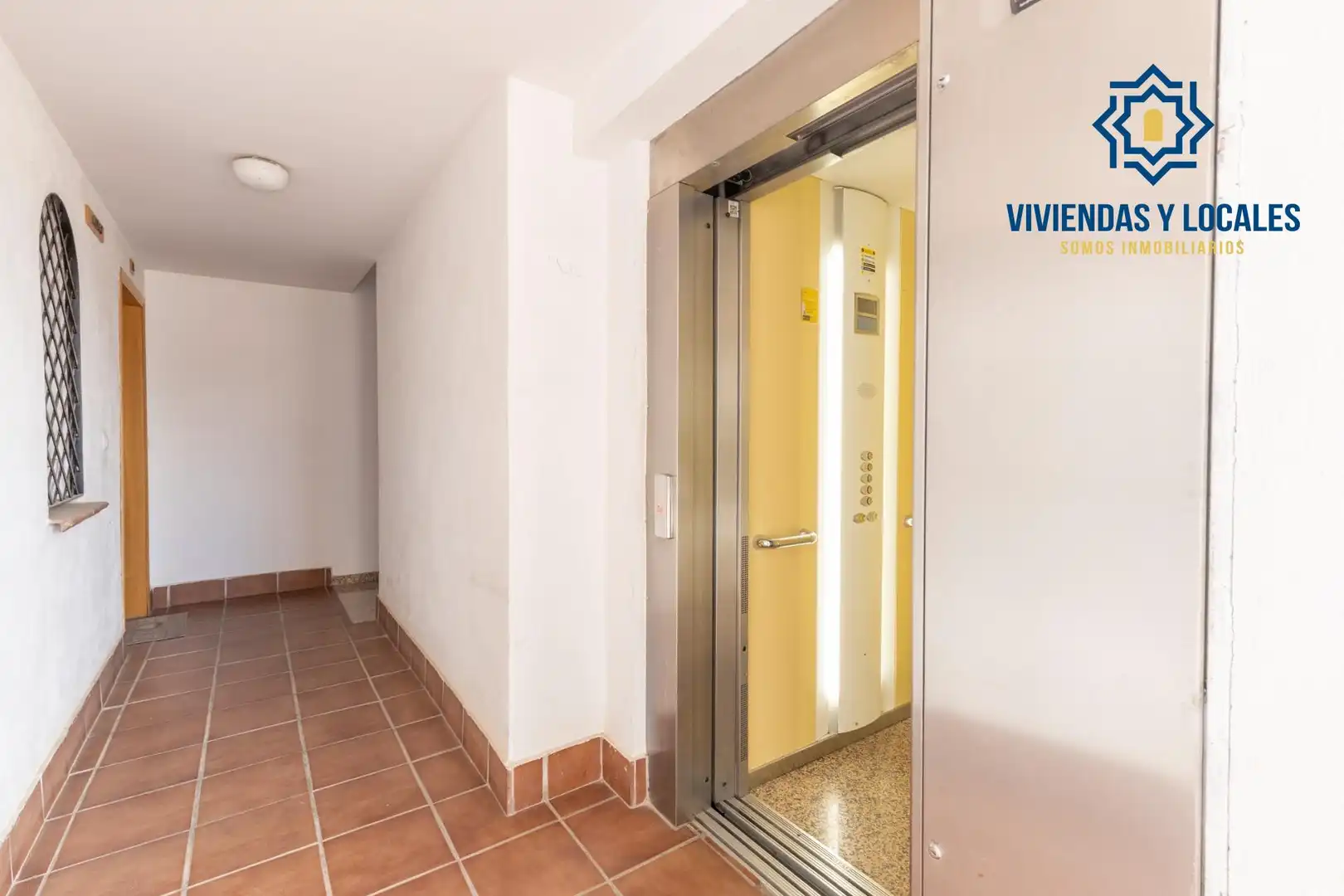 Dachboden zum Verkauf in Calle Calvario, 2, La Zubia Ciudad