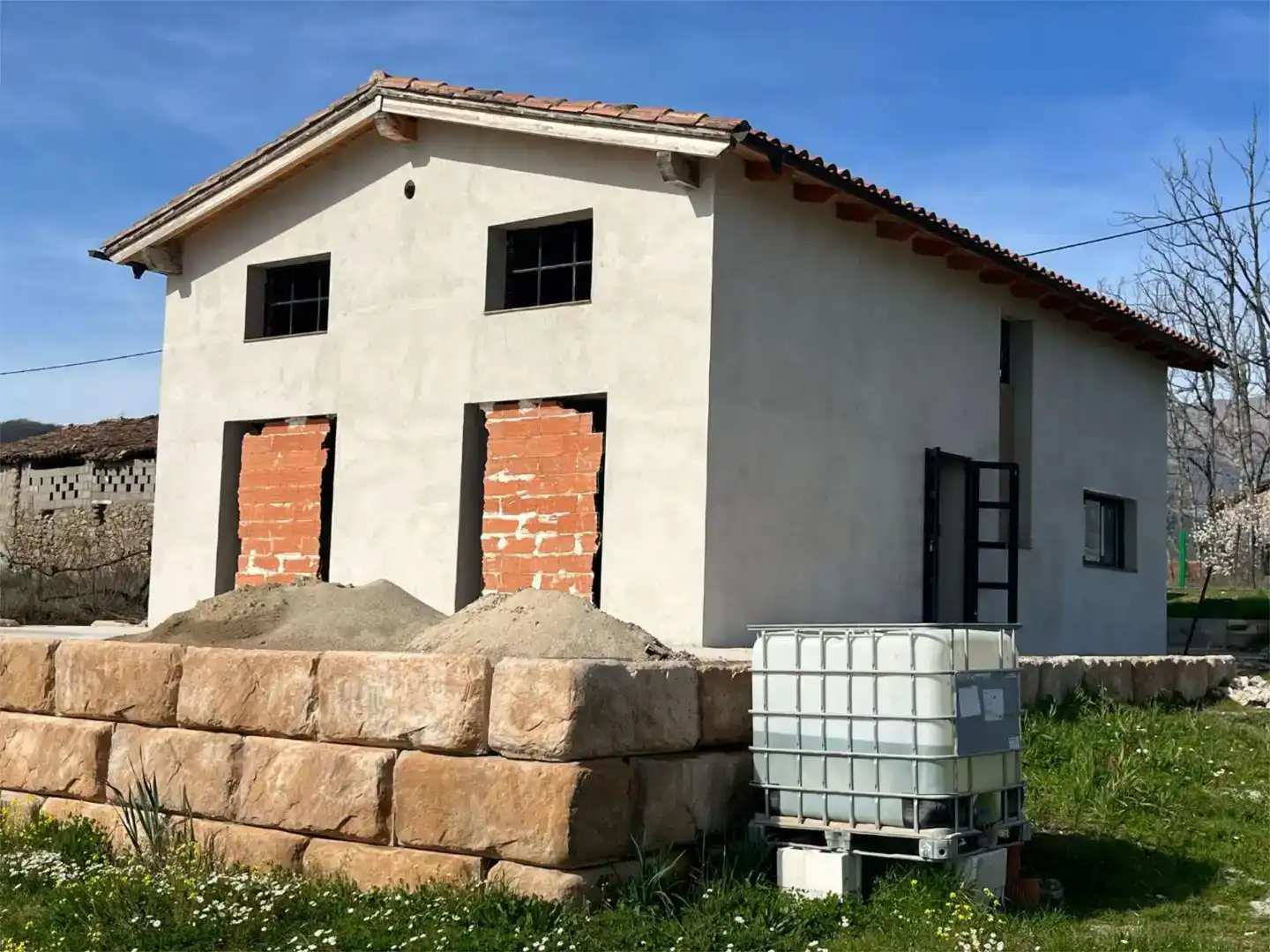 Vista exterior de Piso en venta en Jarandilla de la Vera