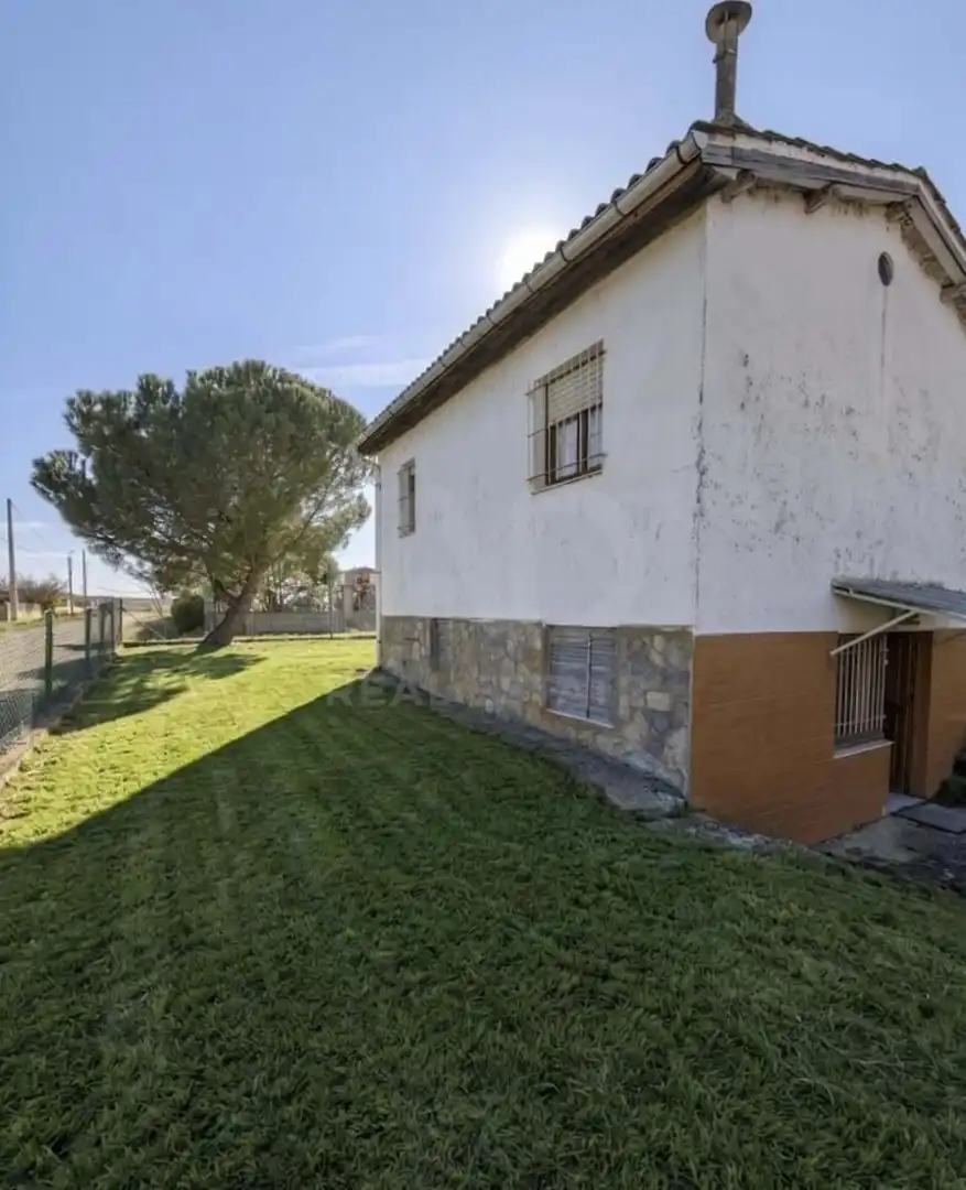 Finca rústica en venda a Pajares de los Oteros