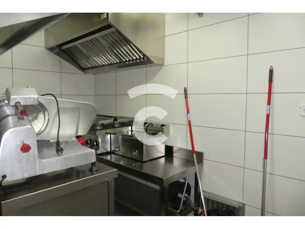 Local comercial en traspaso en Calle Angel Guimerà, imagen 6