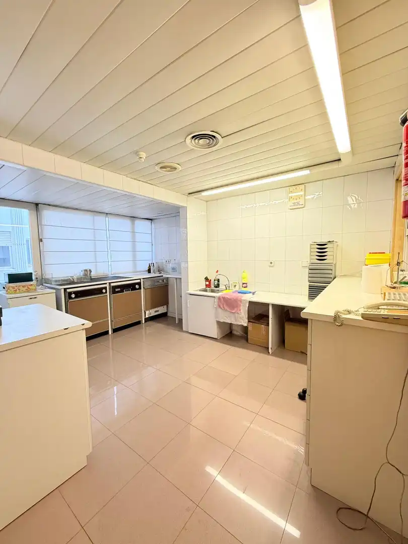 Piso con ascensor en venta en Rambla de Méndez Núñez, imagen 20