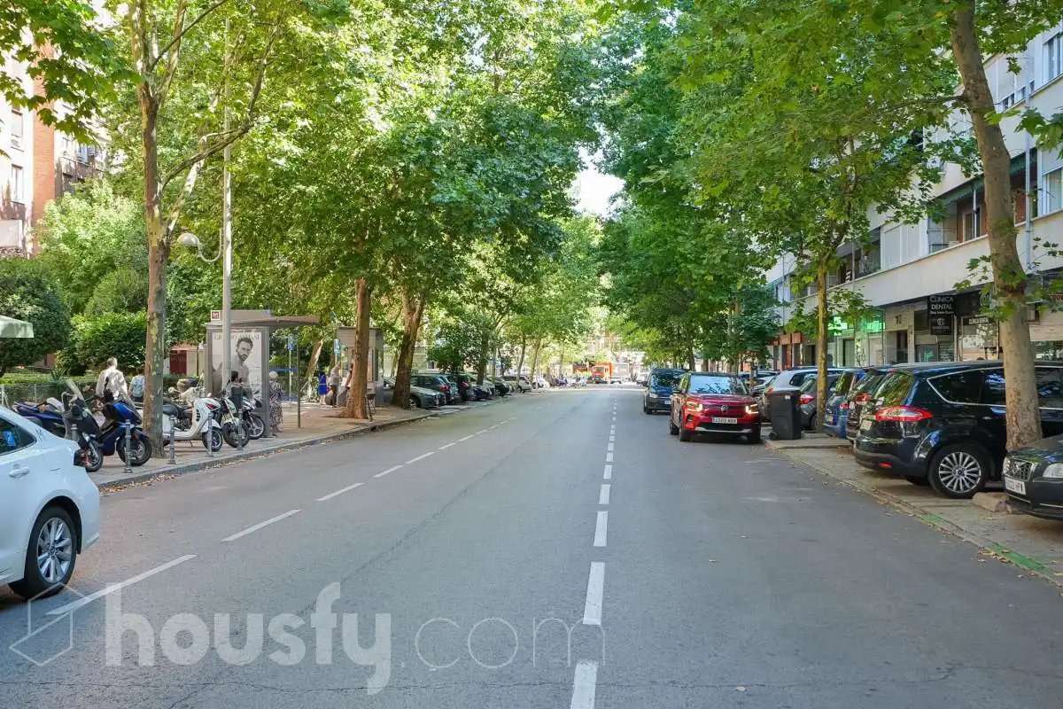 Vista exterior de Piso en venta en Madrid con Aire acondicionado, Calefacción y Terraza
