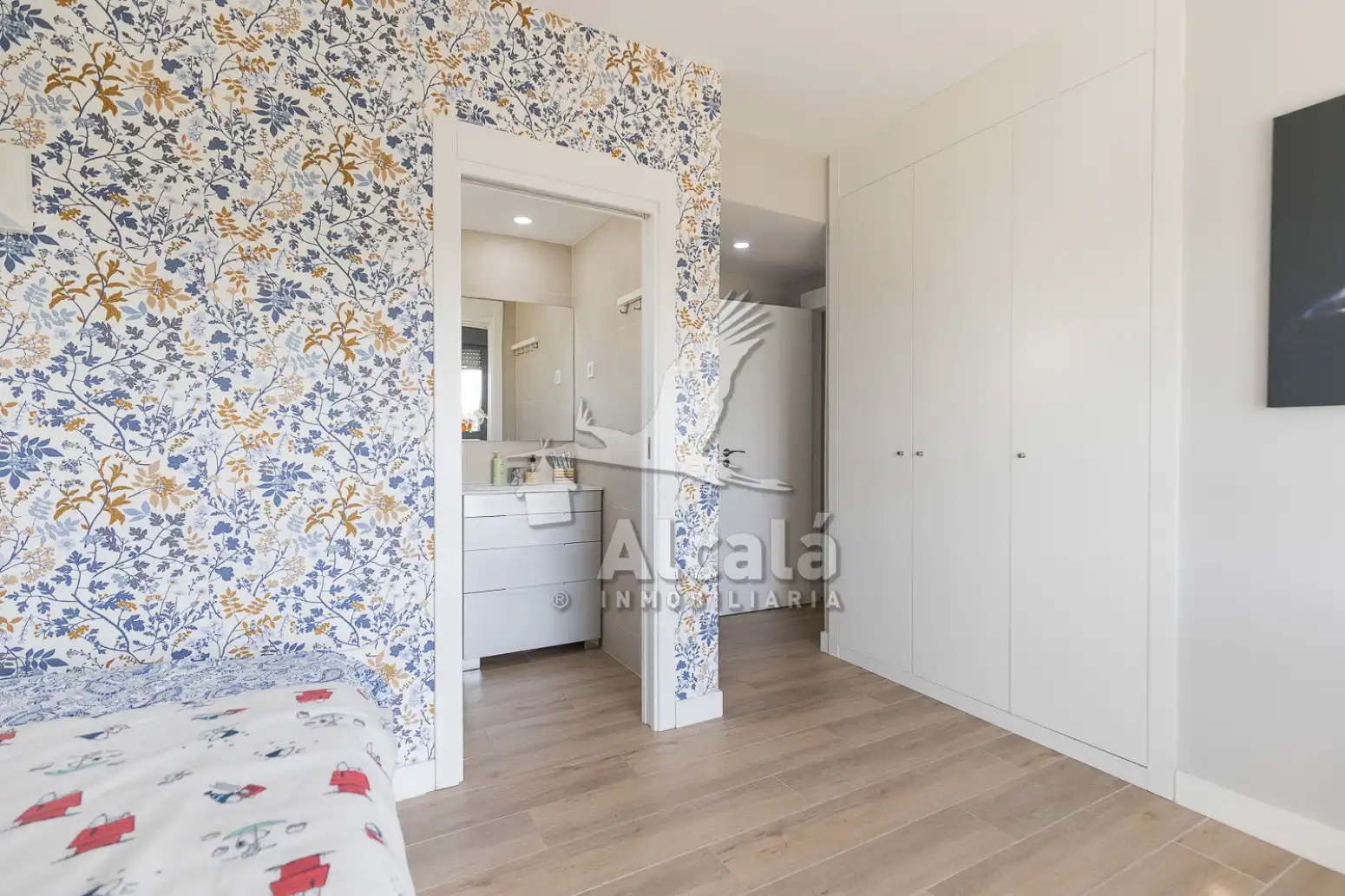 Dormitori de Àtic en venda en Rivas-Vaciamadrid amb Aire condicionat, Calefacció i Jardí privat