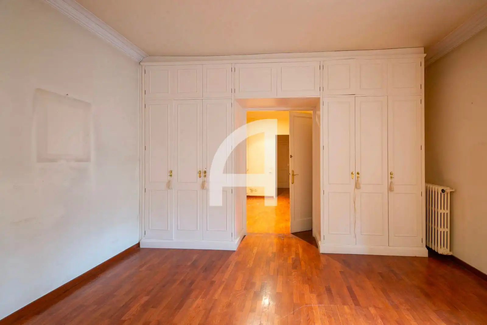 Bedroom of Flat for sale in Barcelona  with Heating, Parquet flooring and Terrace
