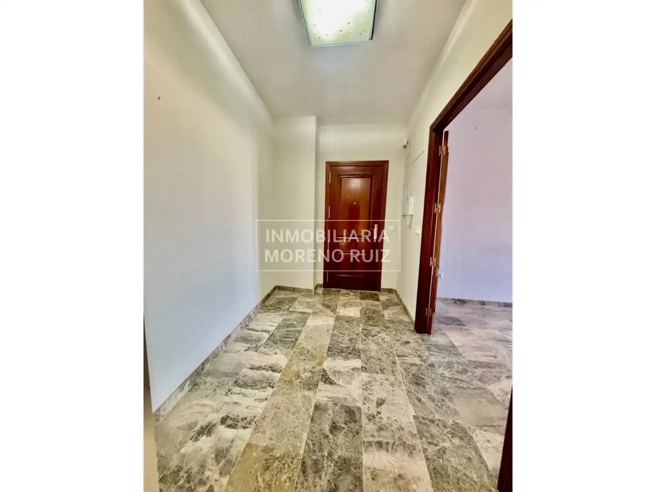Vista exterior de Piso en venta en Baena