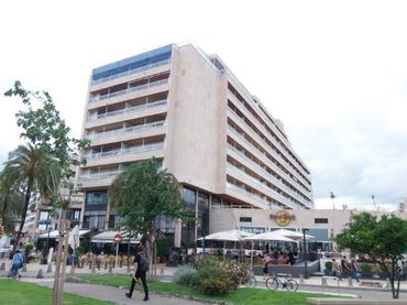 Pis amb piscina de lloguer a Ponent