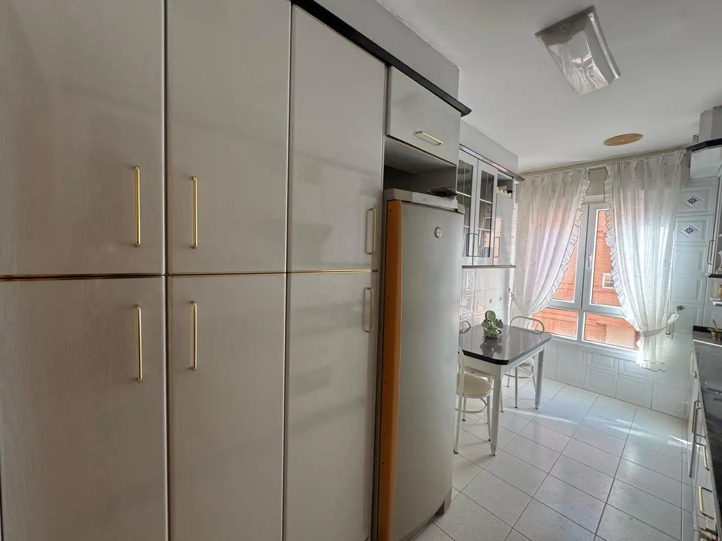 Kitchen of Flat for sale in Almería  with Air Conditioner and Storage room