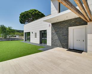 Exterior view of House or chalet for sale in Sant Andreu de Llavaneres  with Heating, Private garden and Terrace