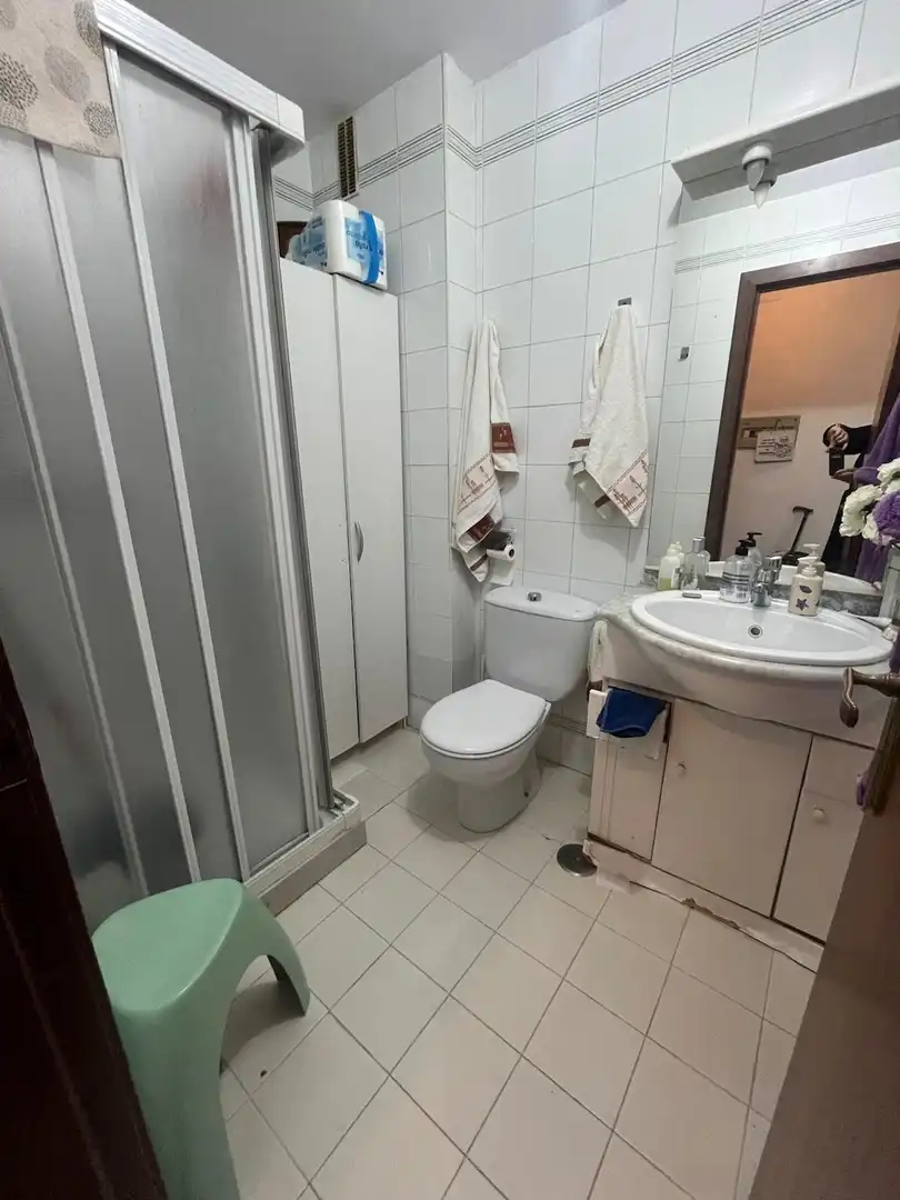 Baño de Piso en venta en Málaga con Aire acondicionado
