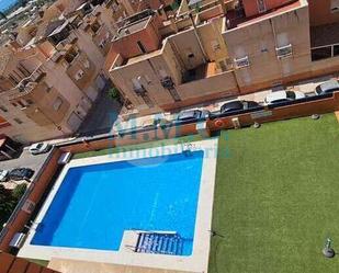 Piscina de Àtic en venda en Roquetas de Mar amb Aire condicionat, Terrassa i Moblat