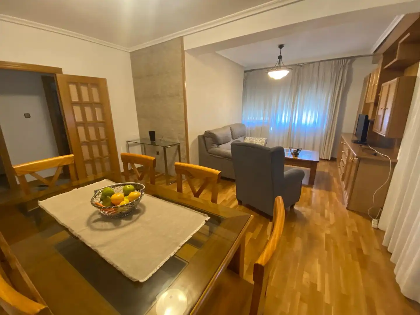Sala d'estar de Pis de lloguer en Albacete amb Aire condicionat, Calefacció i Parquet