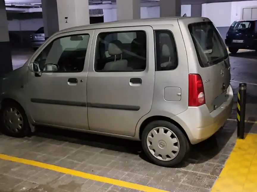 Aparcament de Garatge en venda en Ourense Capital 