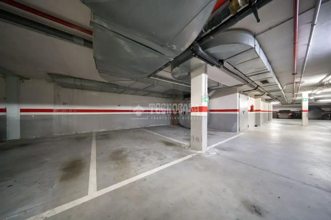 Parking de Piso en venta en Arroyo de la Encomienda con Aire acondicionado y Calefacción